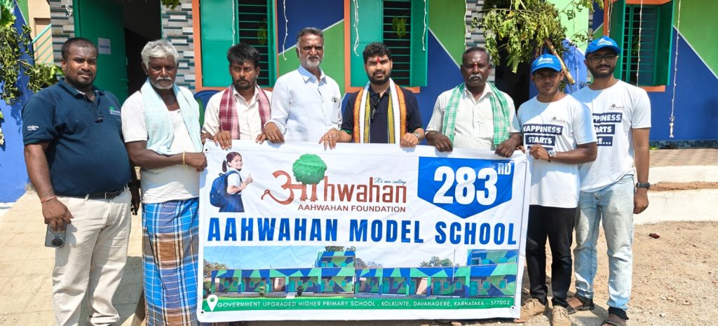 Aahwahan Foundation 283rd New Model School inauguration in Davanagere
