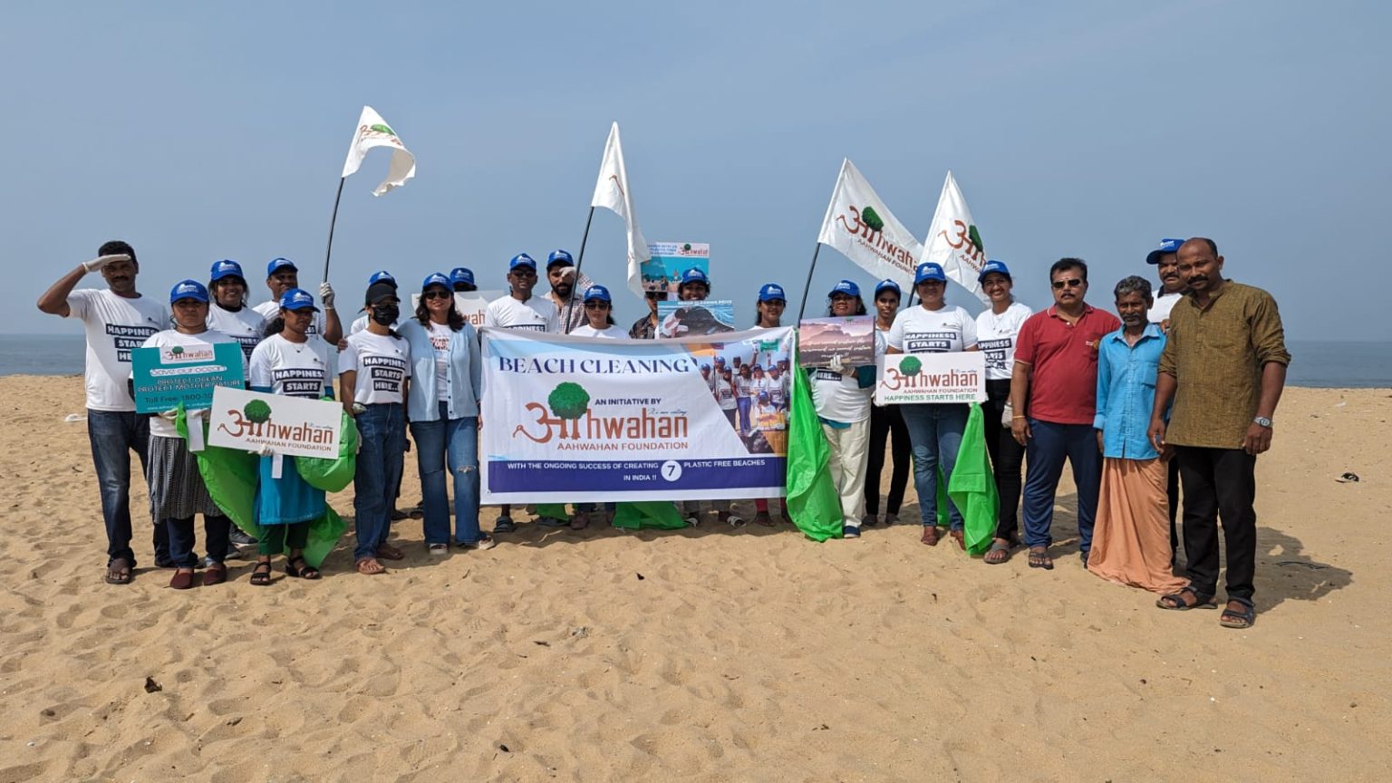 Beach-Cleaning-Aahwahan-Foundation